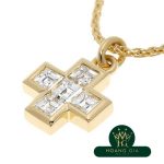 Vòng cổ hình chữ thập kim cương cắt vuông