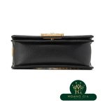 Túi đeo vai nhỏ của Boy Chanel Màu đen