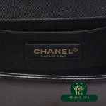 Túi đeo vai nhỏ của Boy Chanel Màu đen