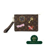 City Pochette Monogram Brown