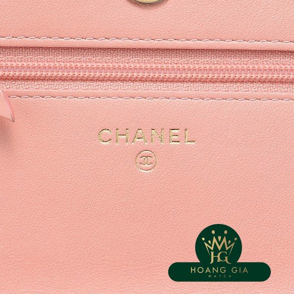 CC Filigree Chain Wallet Pink