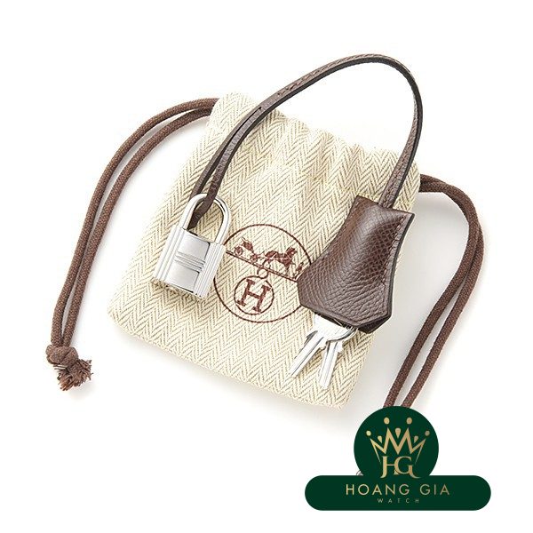 オータクロア28 ショコラ ブラウン