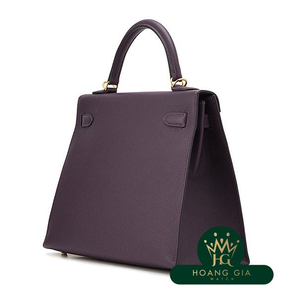 Kelly 32 May ngoài Leysin Tím Tím