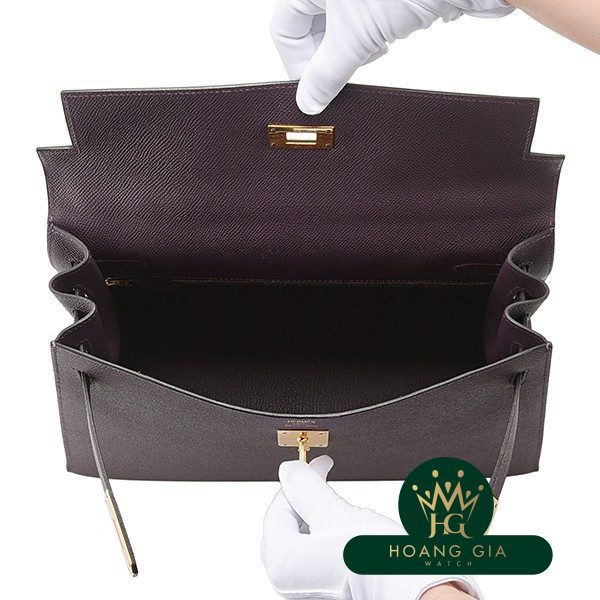 Kelly 32 May ngoài Leysin Tím Tím