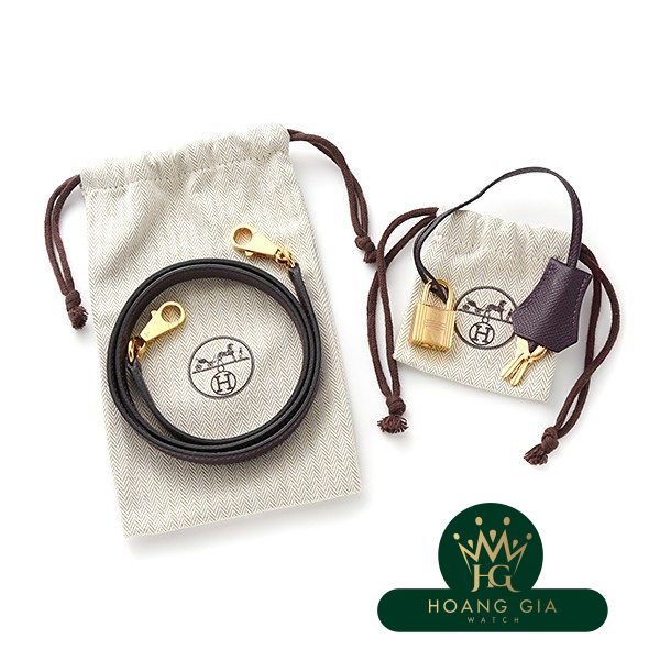 Kelly 32 May ngoài Leysin Tím Tím