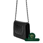 Chuỗi ví da trứng cá muối