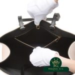 Đang di chuyển GM Monogram Unplant Claim Ivory