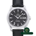 Lịch hàng năm Seamaster Aqua Terra