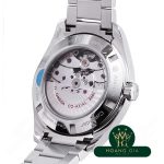 Lịch hàng năm Seamaster Aqua Terra